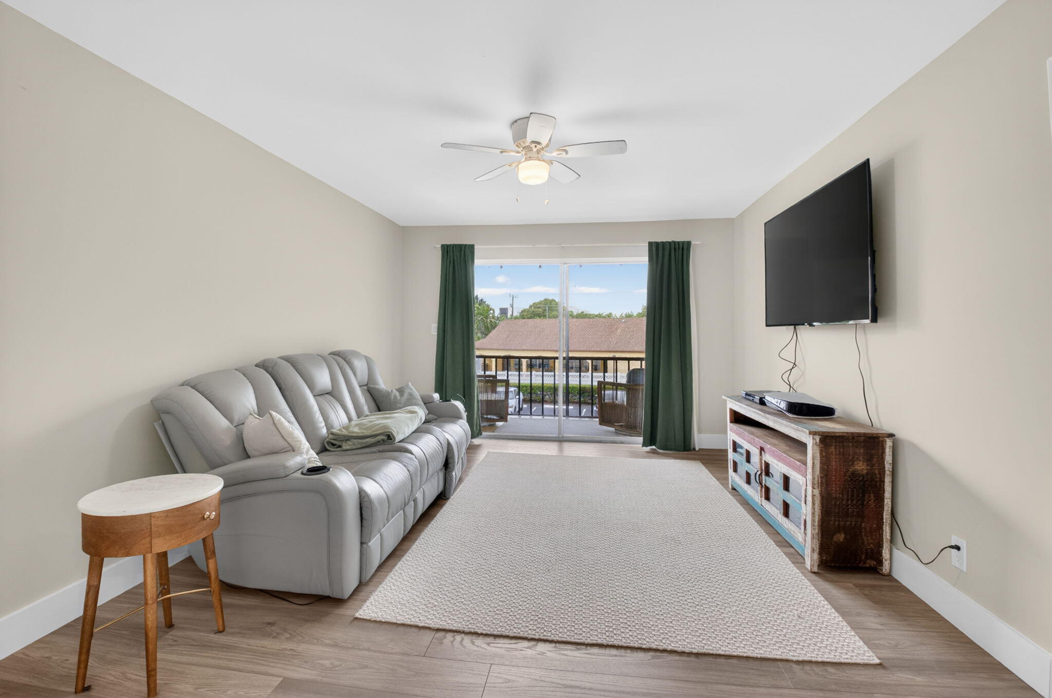 480 Northwest 20th Street, Unit 205 Boca Raton, FL 33431 - Photo 6 of 24 6-web-or-mls-DSC_1214