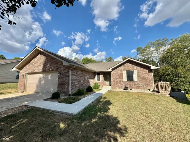 $394,900 | 96 Kingswood Court, Greencastle, IN 46135