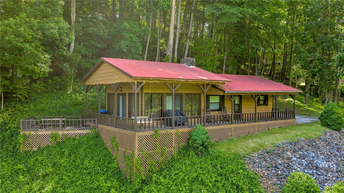 380 West Deep Ford Road Lansing, NC 28643 - Photo 36 of 41