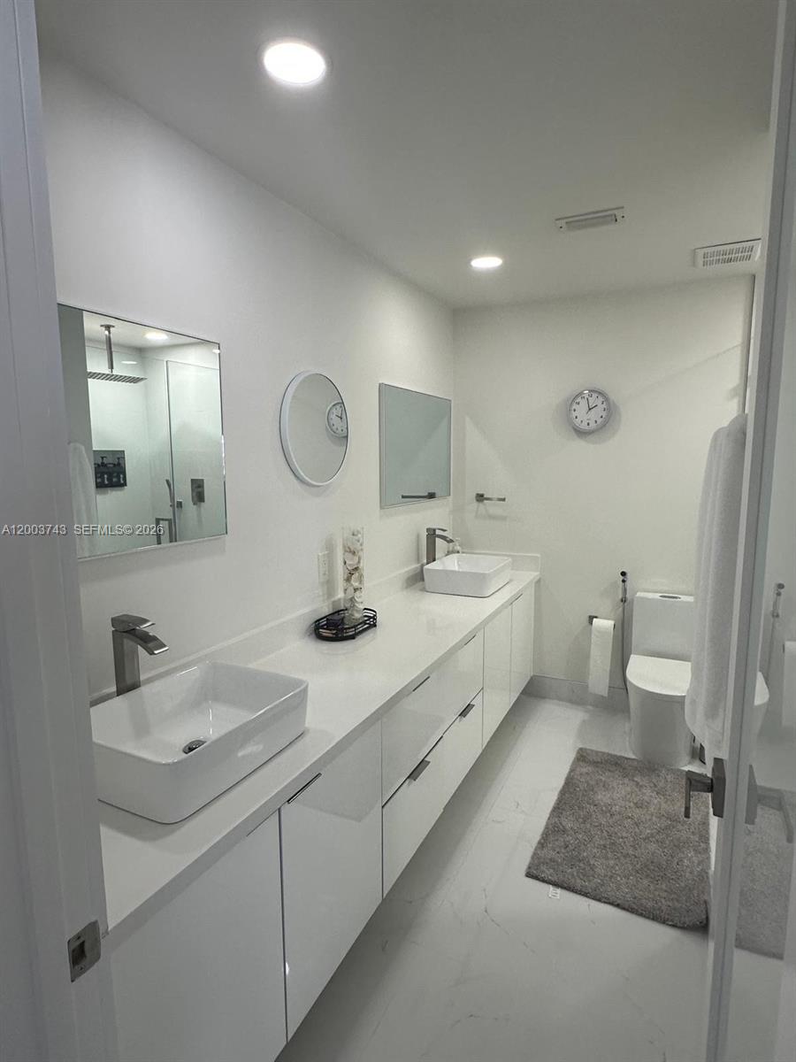 14318 Southwest 183rd Street Miami, FL 33177 - Photo 9 of 10