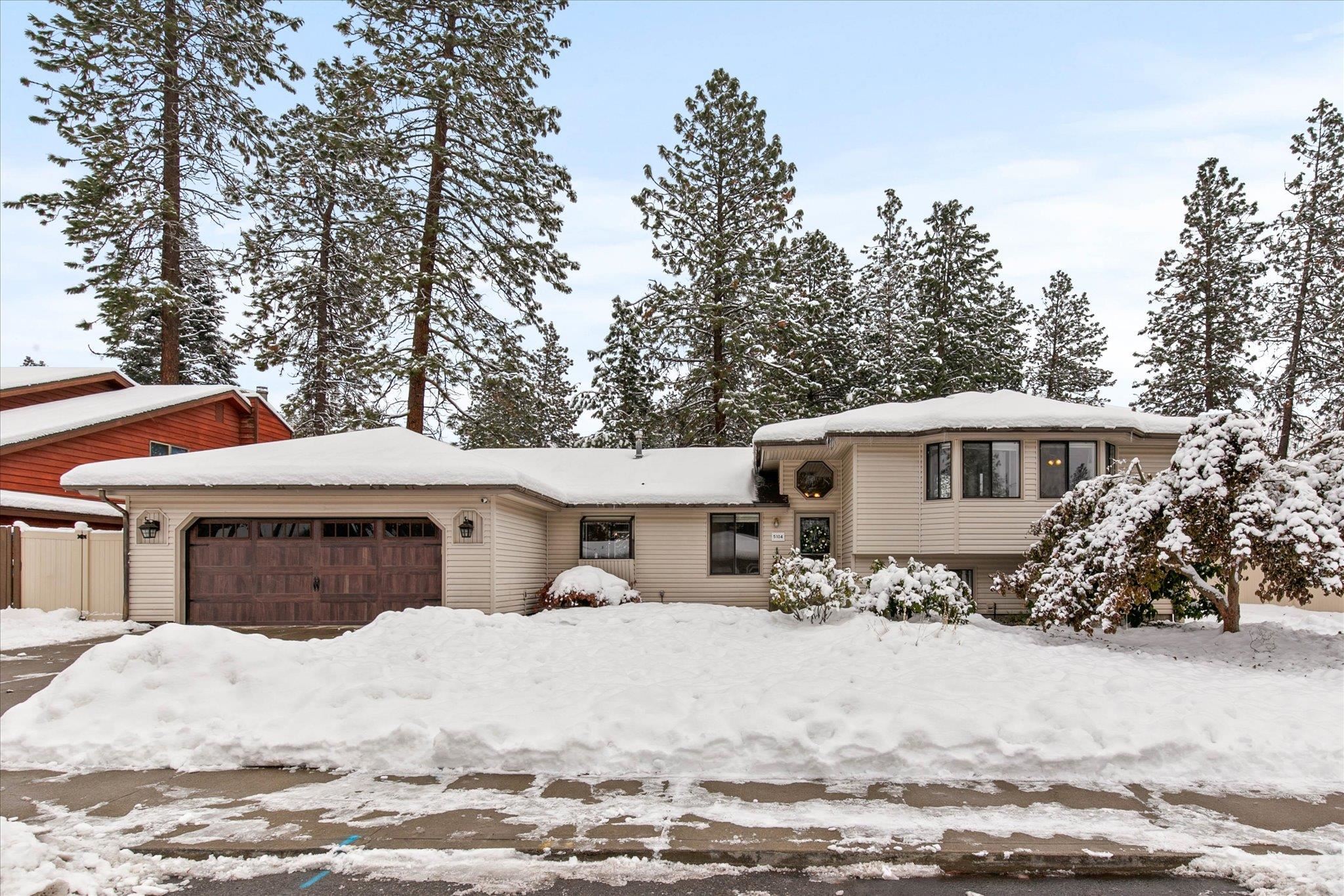 5104 West Ridgecrest Drive Spokane, WA 99208 - Photo 1 of 41 Gallery Image 1