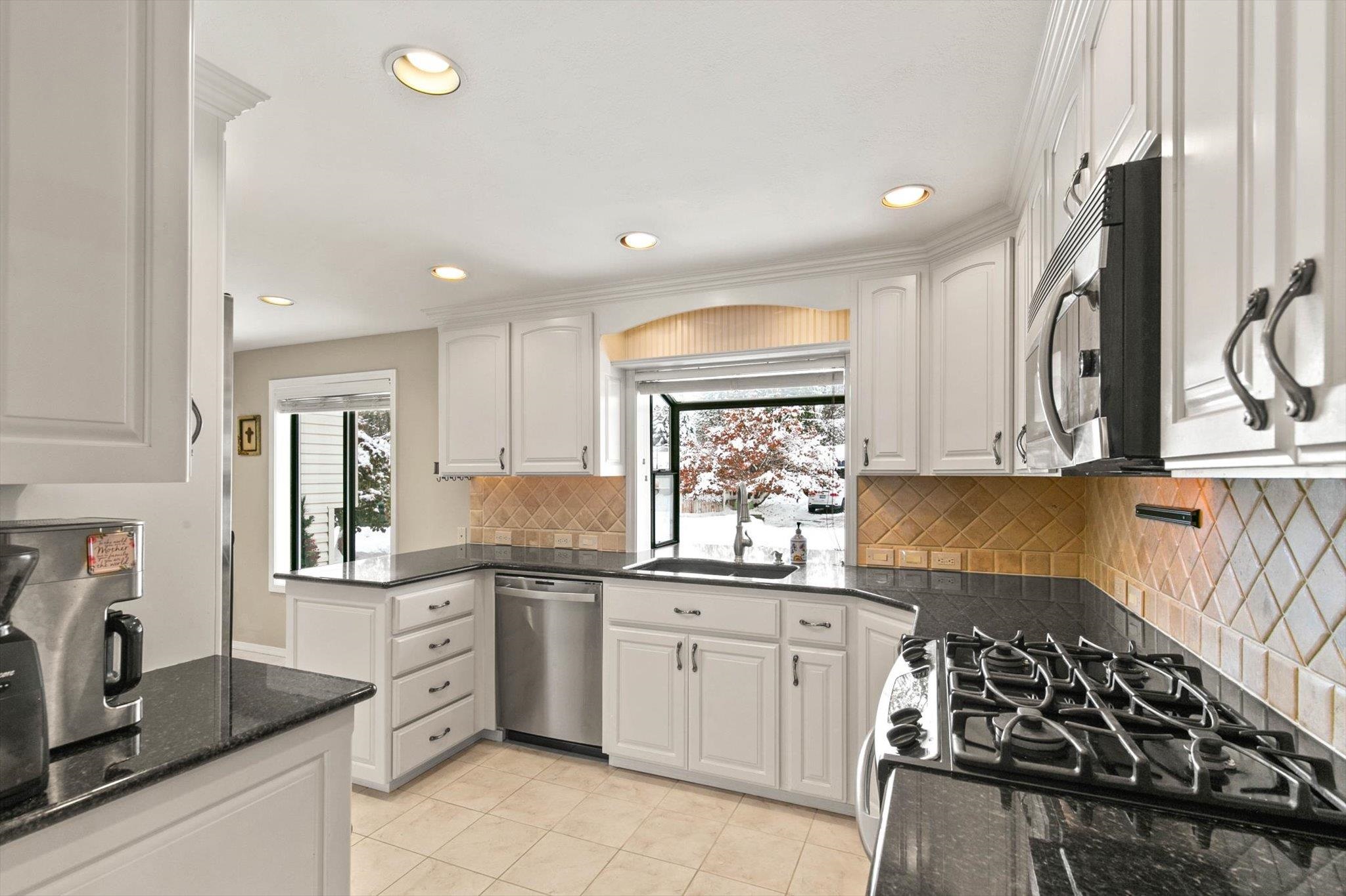5104 West Ridgecrest Drive Spokane, WA 99208 - Photo 13 of 41 Gallery Image 13
