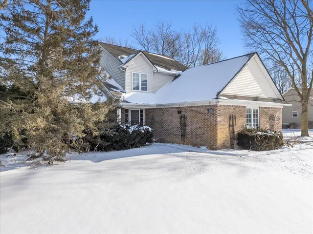 $400,000 | 1908 Nikki Court, Howell, MI 48843