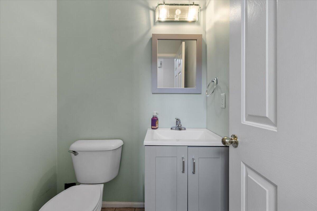 1908 Nikki Court Howell, MI 48843 - Photo 12 of 26 32-1908 Nikki-98