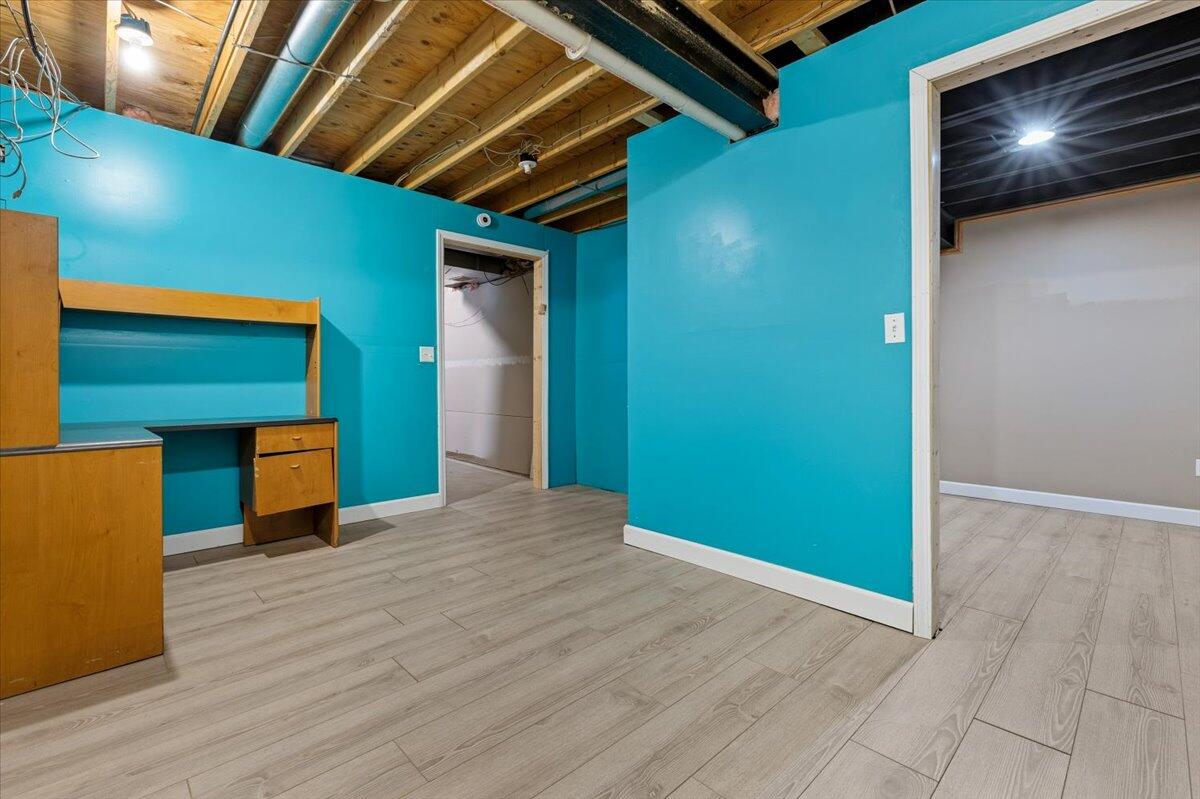 1908 Nikki Court Howell, MI 48843 - Photo 22 of 26 36-1908 Nikki-118