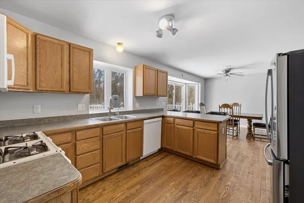 $390,000 | 1908 Nikki Court, Howell, MI 48843