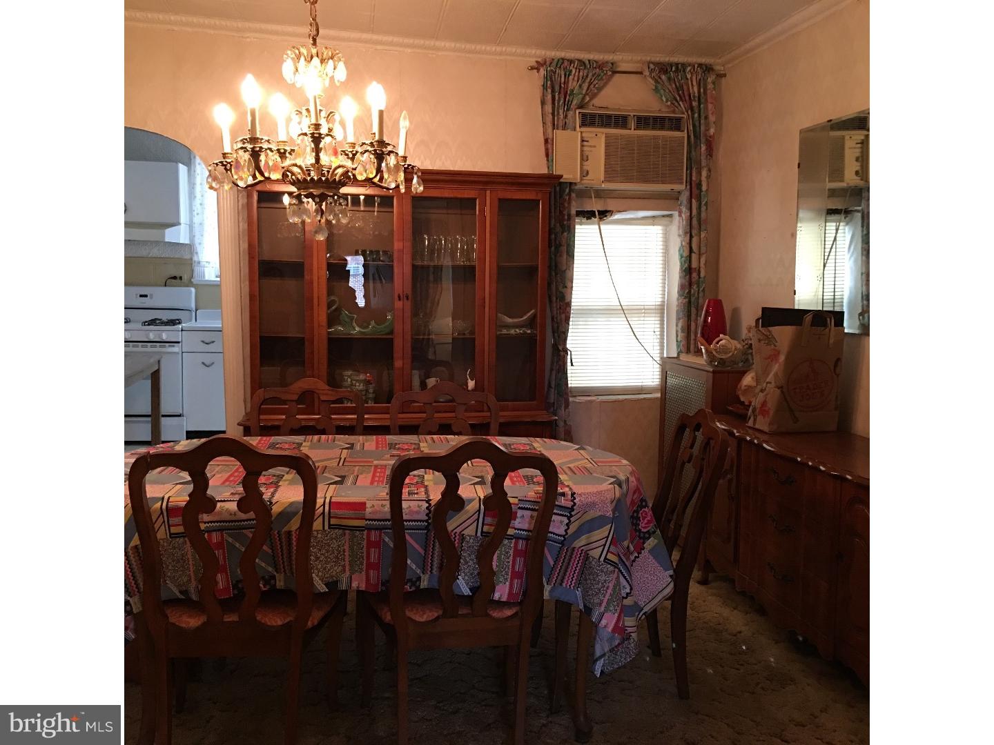 725 Edgemore Road Philadelphia, PA 19151 - Photo 8 of 12 Gallery Image 8