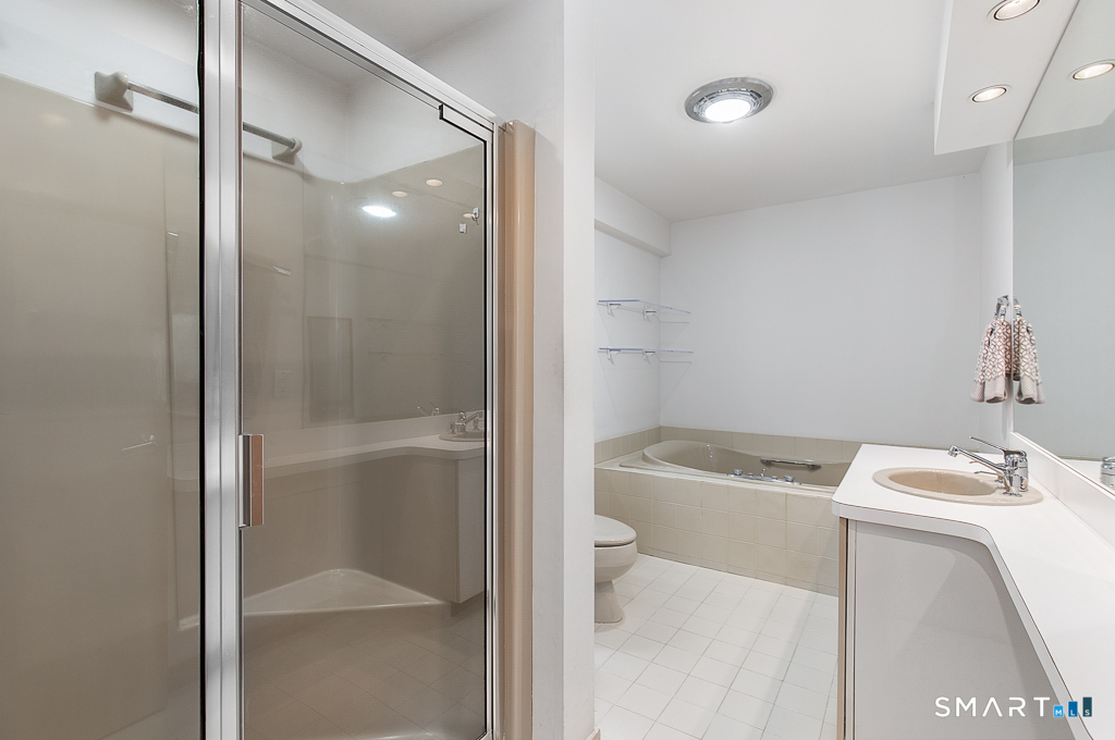 54 Rock Hill Road Woodbridge, CT 06525 - Photo 21 of 40