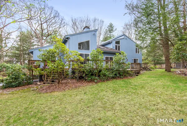 $849,000 | 54 Rock Hill Road, Woodbridge, CT 06525