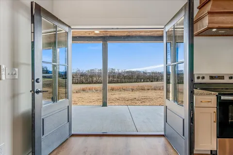 $499,900 | 961 Collins Lane, Huntland, TN 37345
