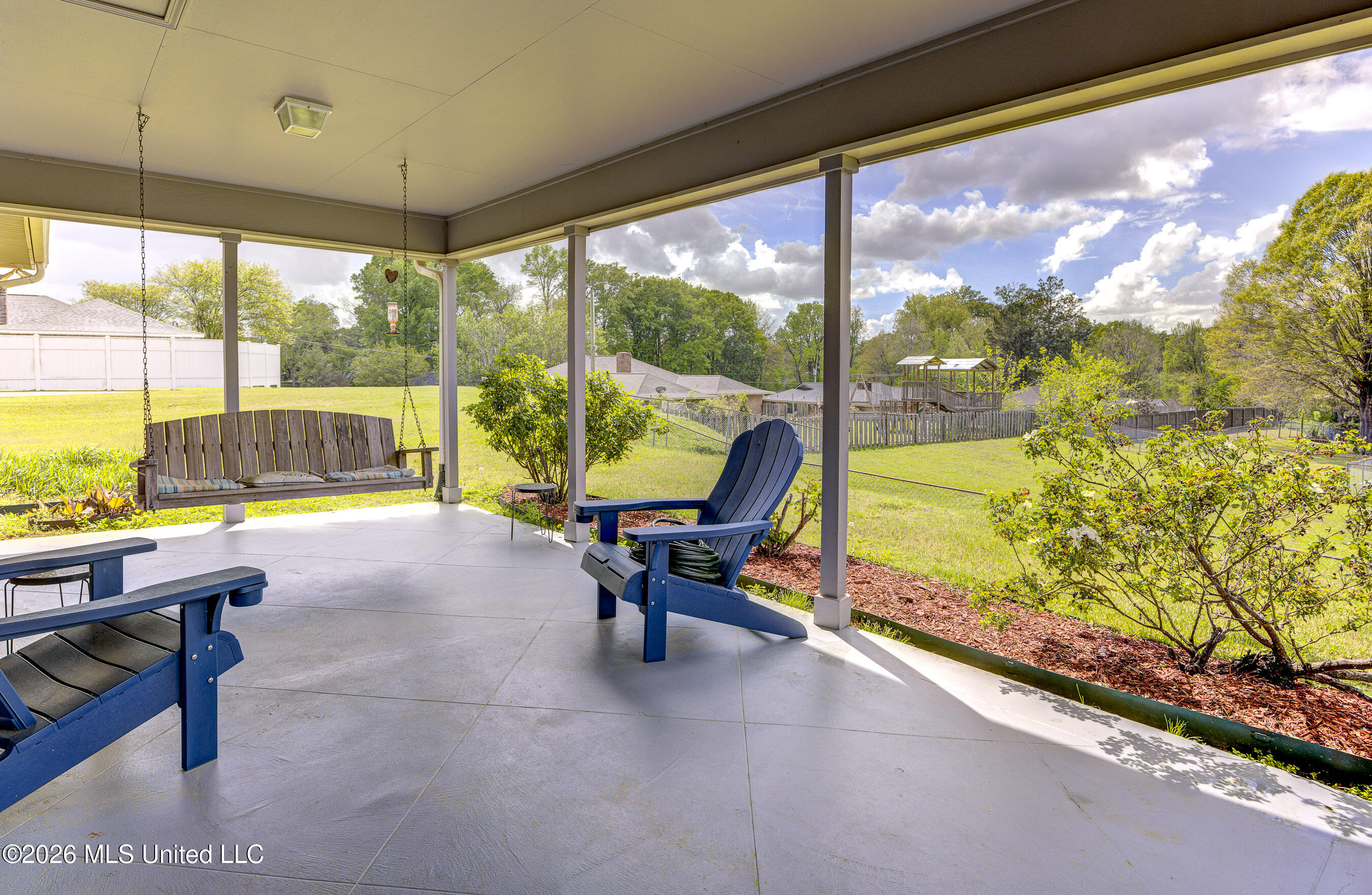 444 Ridgewood Street, Unit 444 Vicksburg, MS 39180 - Photo 19 of 25 Back Patio View 3