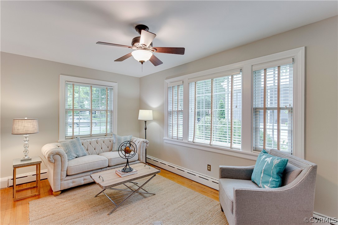24 Clarke Road Richmond, VA 23226 - Photo 15 of 34 Abundant windows in family room