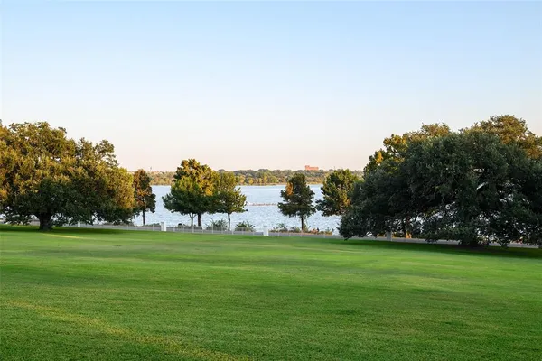 $14,950,000 | 4009 West Lawther Drive, Dallas, TX 75214