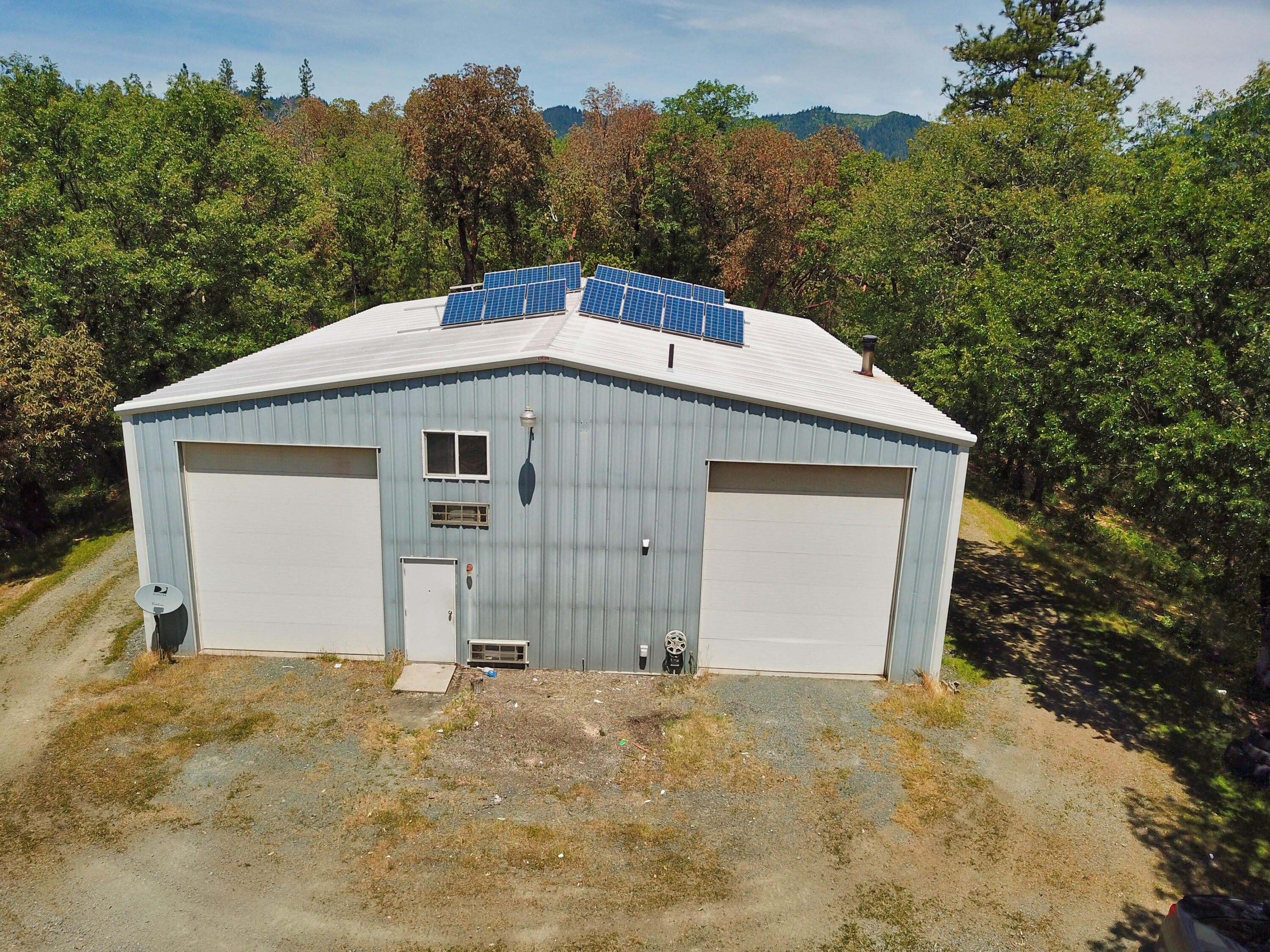3080 Russell Road Grants Pass, OR 97526 - Photo 9 of 54 Russel Rd.-30