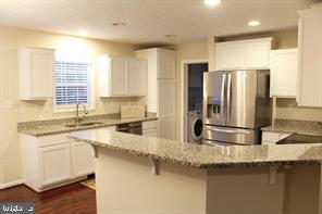 340 Forest Beach Road Annapolis, MD 21409 - Photo 5 of 10 Kitchen