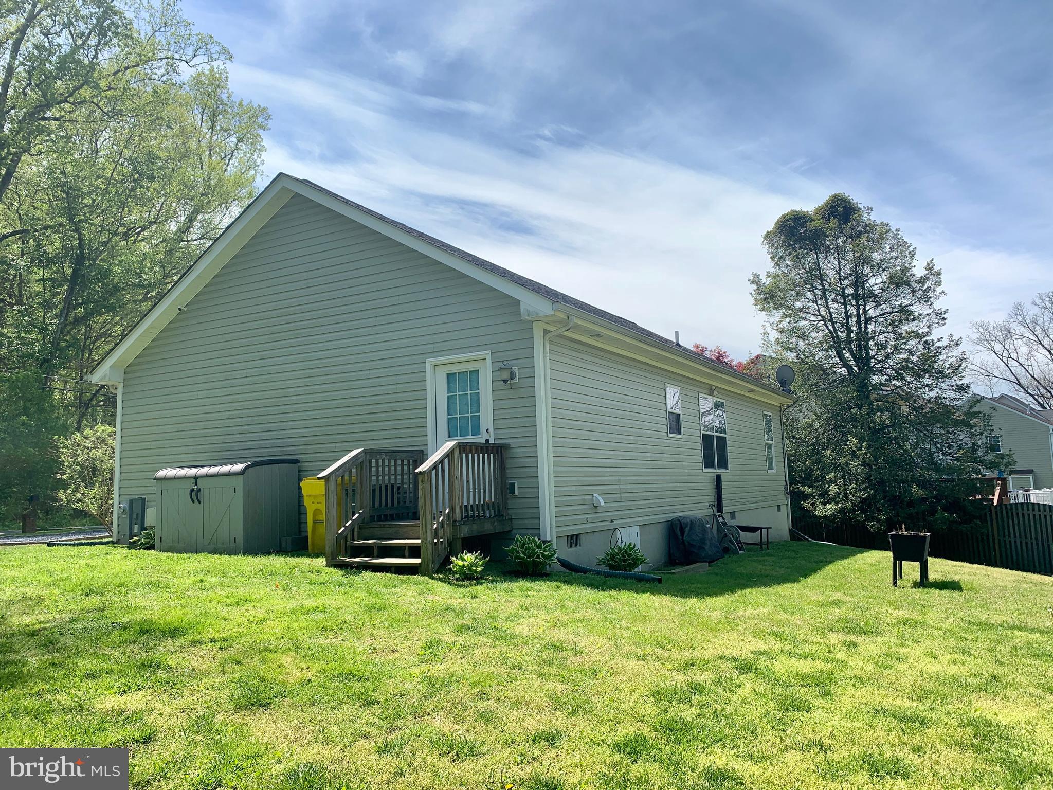 340 Forest Beach Road Annapolis, MD 21409 - Photo 10 of 10 Back/Side View