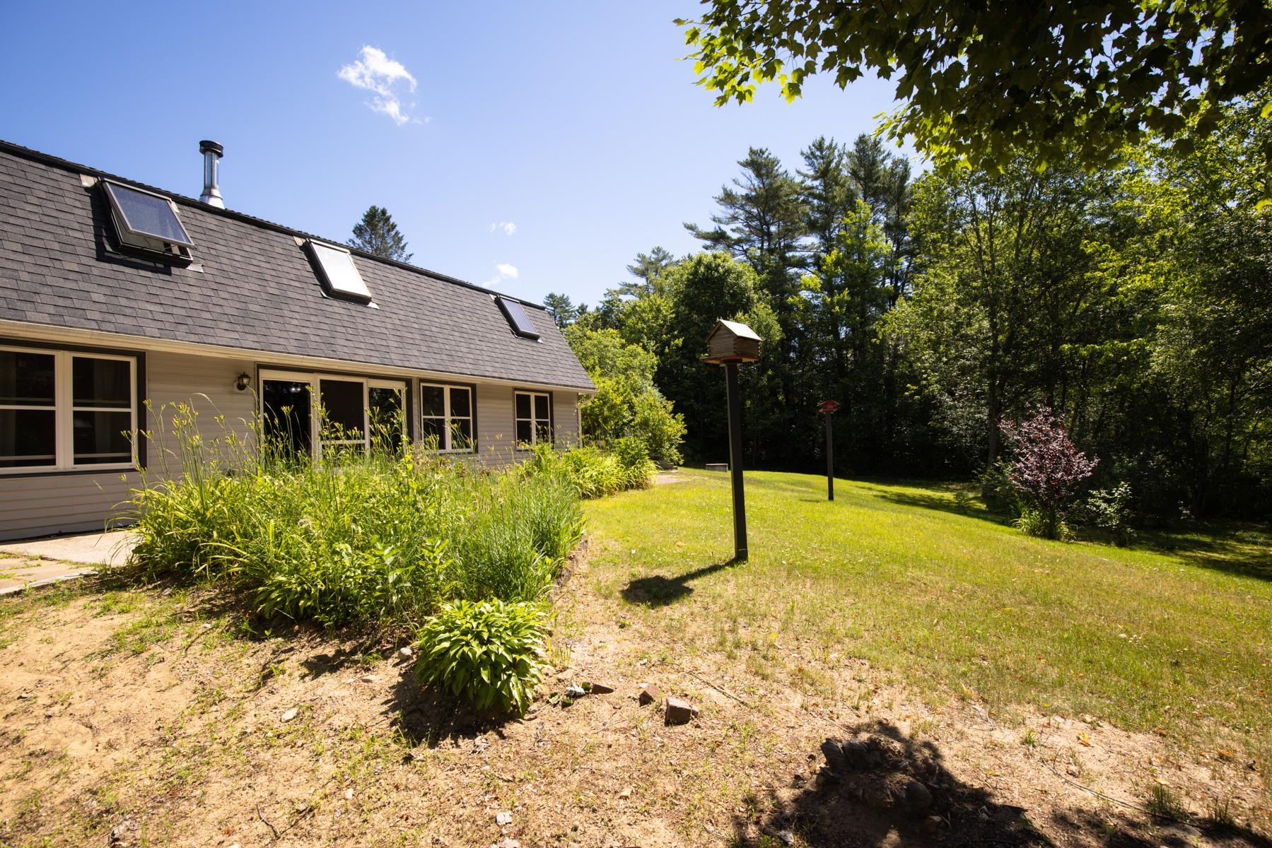 100 Flagg Road Rochester, NH 03839 - Photo 4 of 26