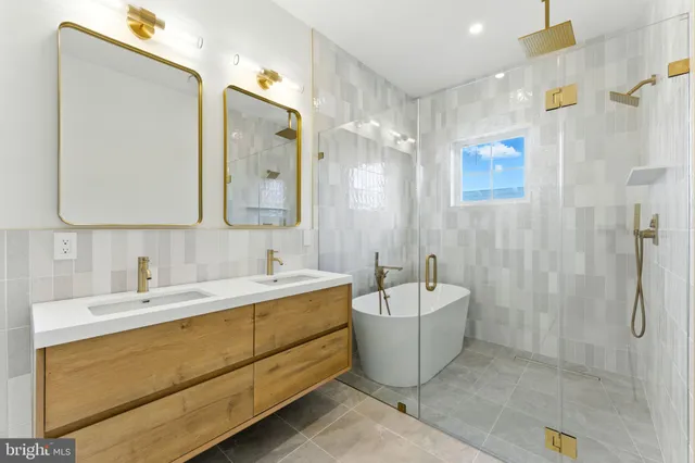 $1,695,000 | 1235 Franklin Street Northeast, Washington, DC 20017