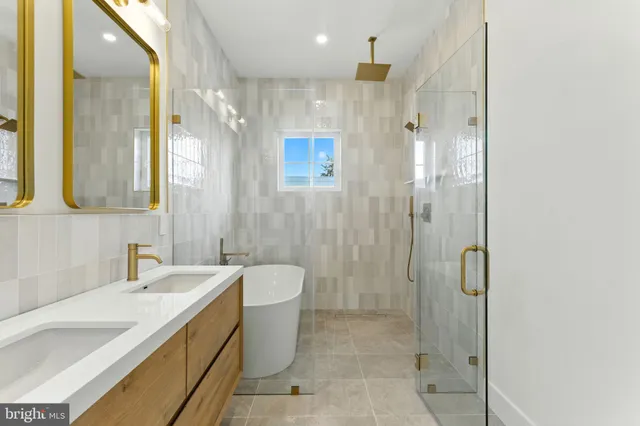 $1,695,000 | 1235 Franklin Street Northeast, Washington, DC 20017