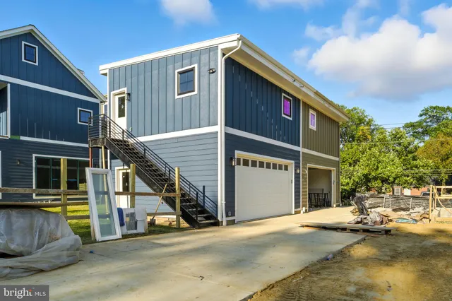 $1,695,000 | 1235 Franklin Street Northeast, Washington, DC 20017