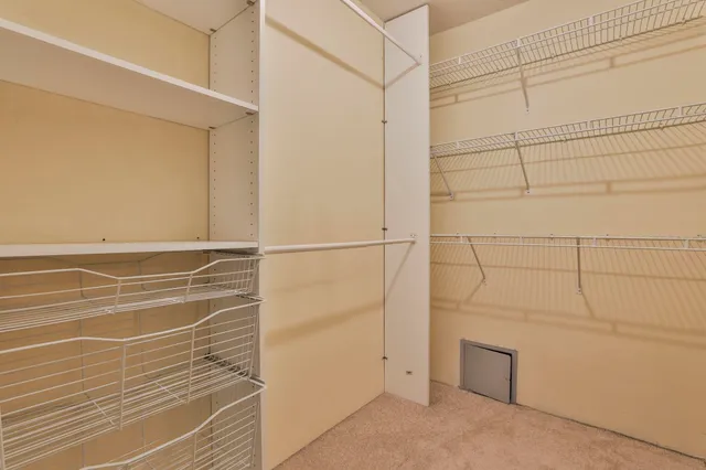 $320,000 | 4-08 Autumn Leaf Drive, Unit 8, Nashua, NH 03060