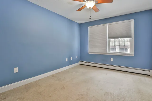 $320,000 | 4-08 Autumn Leaf Drive, Unit 8, Nashua, NH 03060