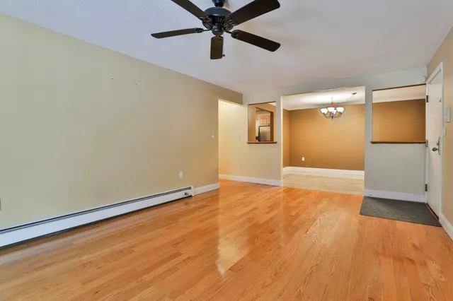 $320,000 | 4-08 Autumn Leaf Drive, Unit 8, Nashua, NH 03060