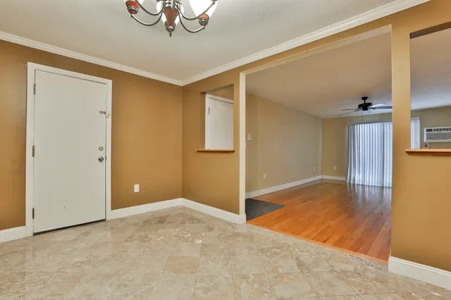 $320,000 | 4-08 Autumn Leaf Drive, Unit 8, Nashua, NH 03060