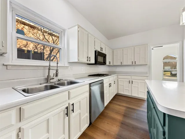 $2,999 | 2213 Loretta Lane, Rowlett, TX 75088