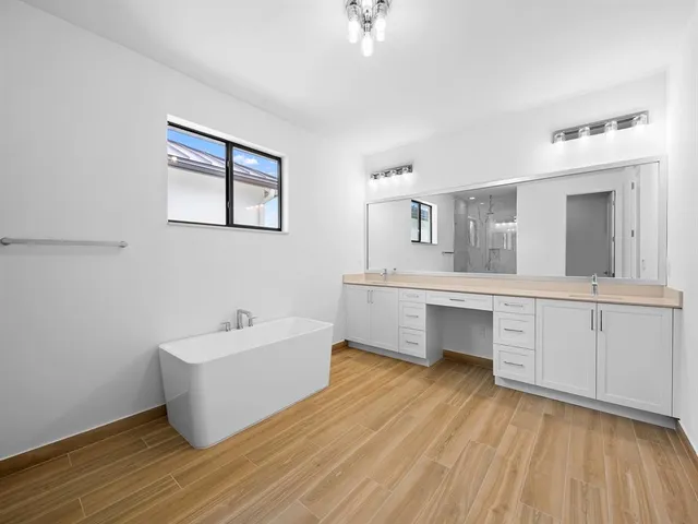 $1,215,000 | 1446 Southwest 23rd Street, Fort Lauderdale, FL 33315