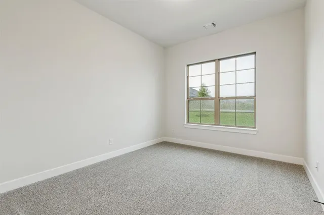 $679,900 | 121 Swan Lake Drive, Waxahachie, TX 75165