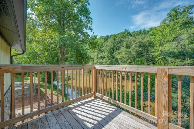 a house view with a outdoor space