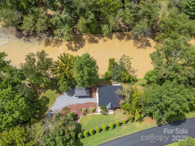 $420,000 | 6375 US 64/74a Highway, Lake Lure, NC 28746