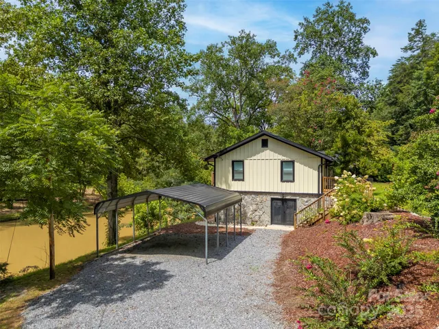 $420,000 | 6375 US 64/74a Highway, Lake Lure, NC 28746
