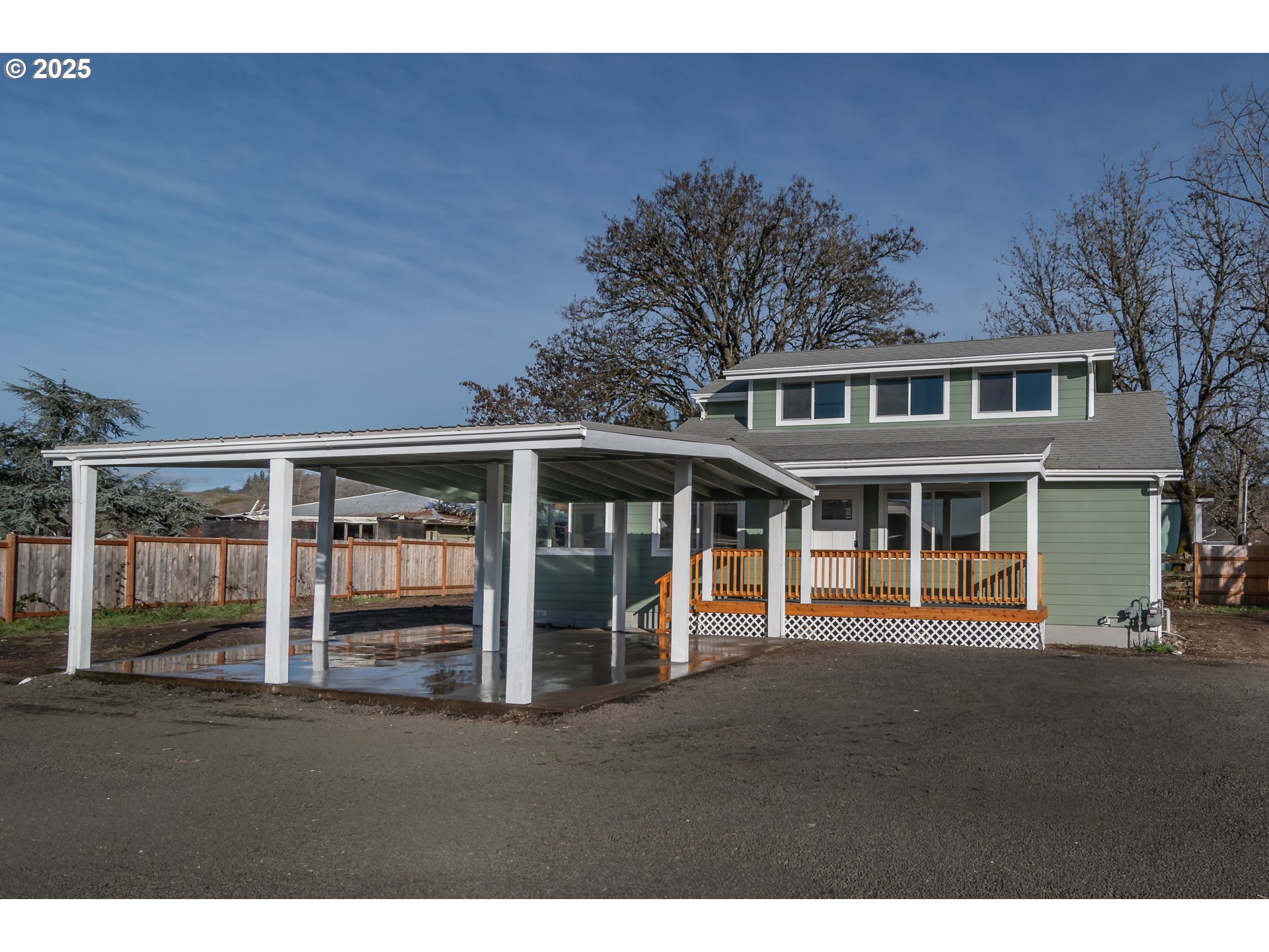 1558 Austin Road Roseburg, OR 97471 - Photo 1 of 36
