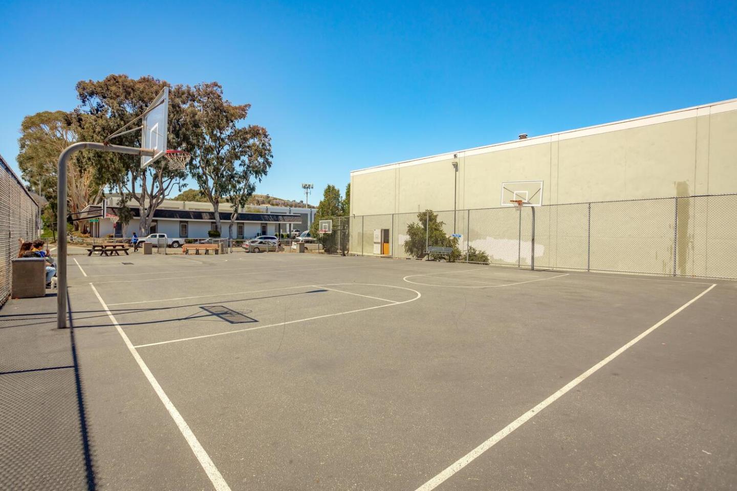 280 San Benito Road Brisbane, CA 94005 - Photo 52 of 63 a view of a basket ball ground