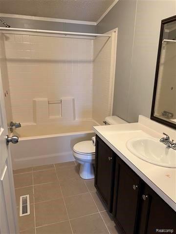 4716 North Dickenson Road Coleman, MI 48618 - Photo 7 of 11