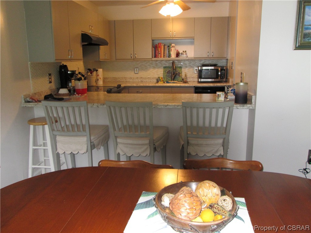 98 Villa Ridge Drive, Unit A Hartfield, VA 23071 - Photo 3 of 4