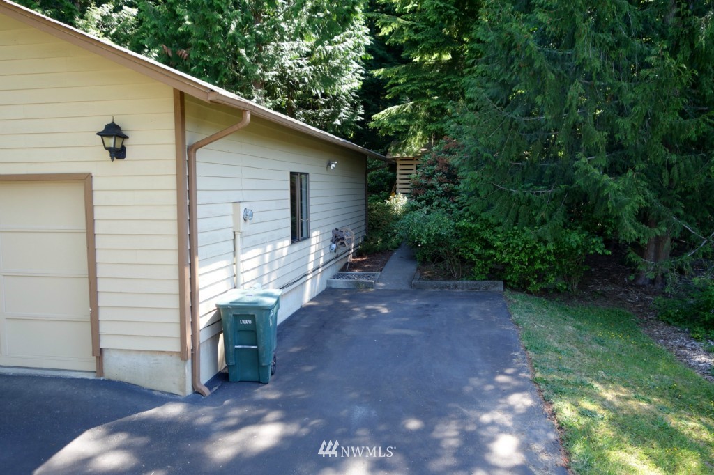 3690 Haggin Road Bellingham, WA 98226 - Photo 22 of 23 Gallery Image 22