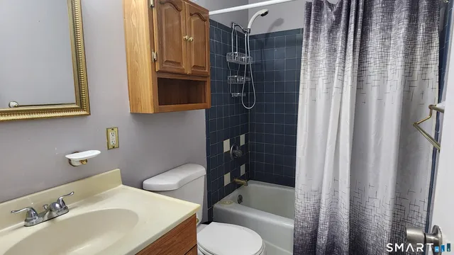 $1,225 | 18 Townley Street, Unit D3, Hartford, CT 06105