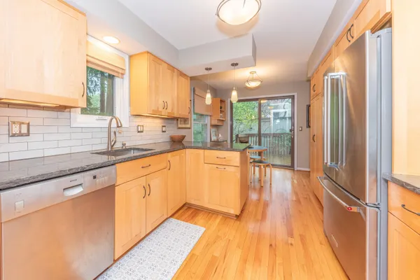 $450,000 | 2172 Overlook Court, Ann Arbor, MI 48103