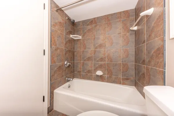 $450,000 | 2172 Overlook Court, Ann Arbor, MI 48103
