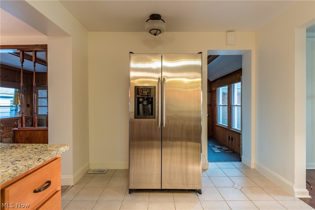 5255 Harper Road Solon, OH 44139 - Photo 10 of 35 The refrigerator was also upgraded!