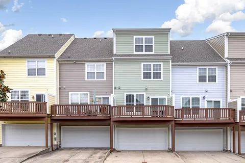 $375,000 | 8222 Lenox Creekside Drive, Nashville, TN 37211