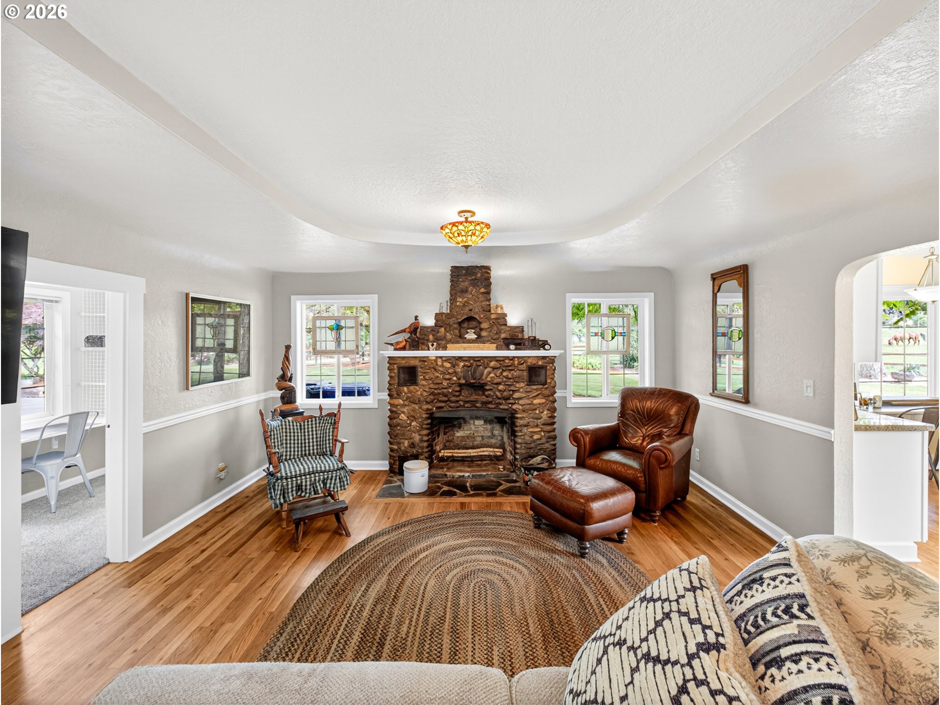 20556 South May Road Oregon City, OR 97045 - Photo 6 of 48 Living Room