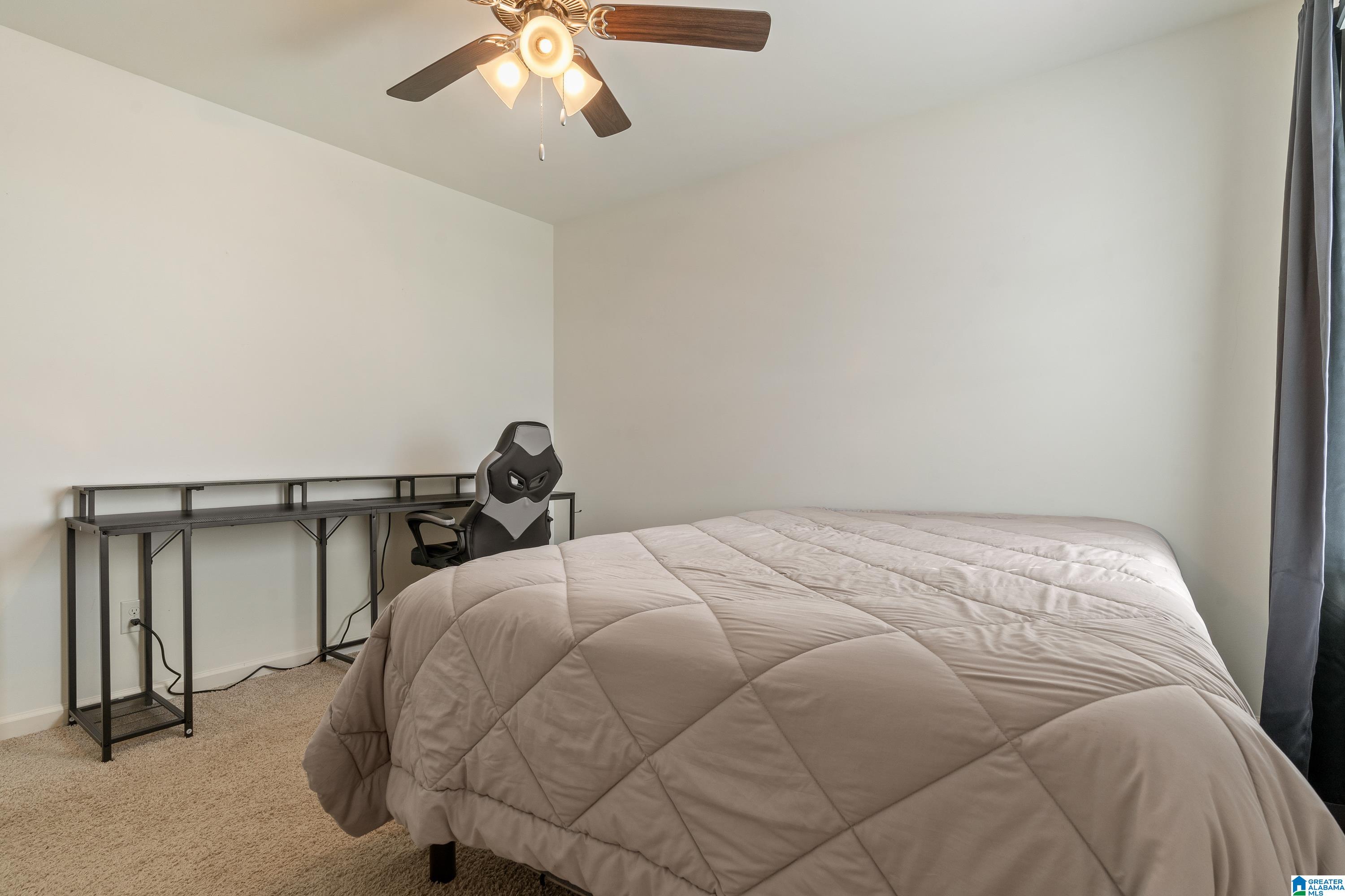 1017 Greenhead Drive Alabaster, AL 35007 - Photo 31 of 43