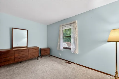 $309,000 | 117 Montana Drive, St. Charles, MO 63304