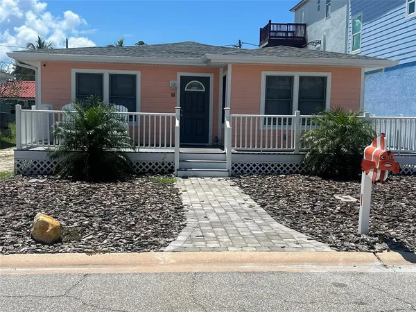 $4,000 | 5 82nd Avenue, Treasure Island, FL 33706