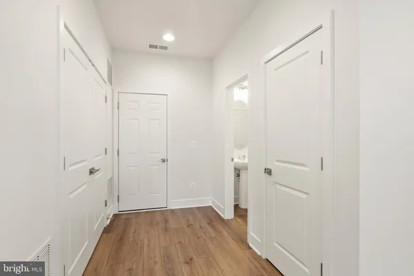$647,500 | 14532 Alsace Lane, Gainesville, VA 20155