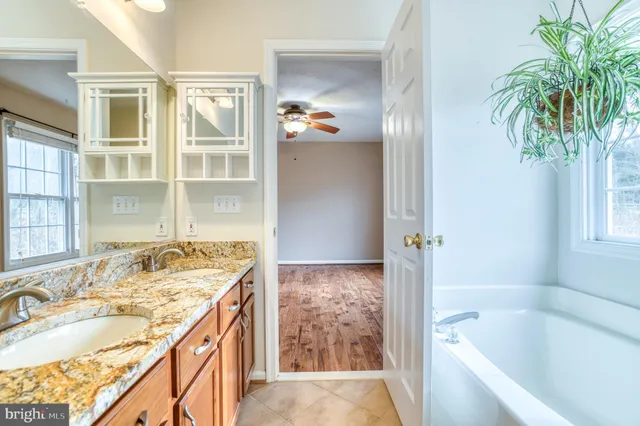 $449,000 | 24552 Eleys Ford Road, Lignum, VA 22726